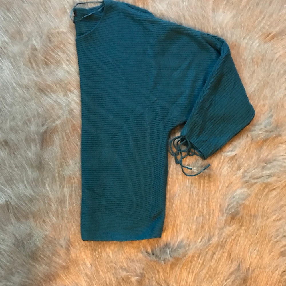 *LAST CHANCE* Teal Sweater with Tie Sleeves